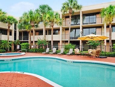 Days Inn & Suites By Wyndham Orlando Airport Εξωτερικό φωτογραφία