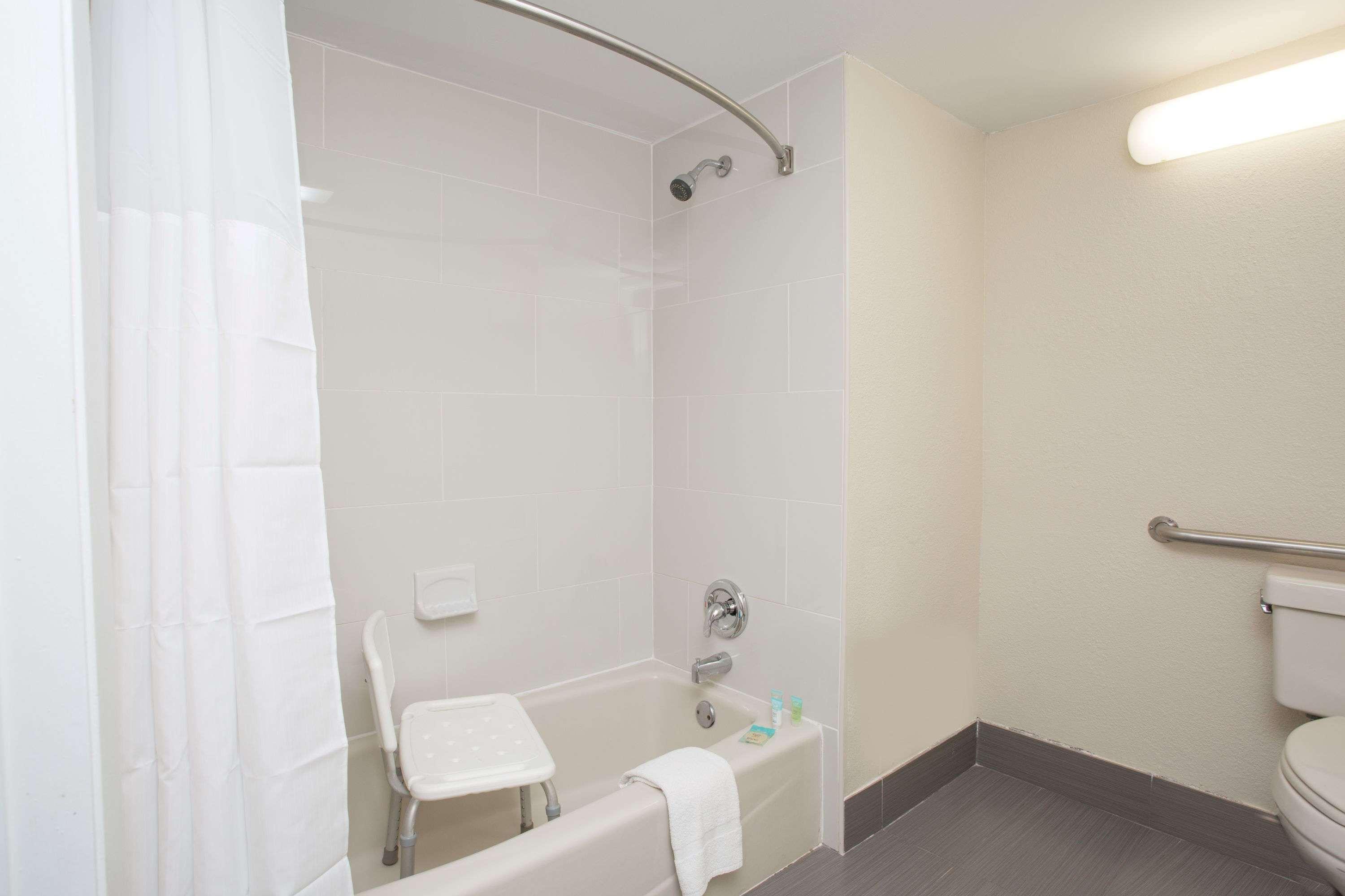 Days Inn & Suites By Wyndham Orlando Airport Εξωτερικό φωτογραφία