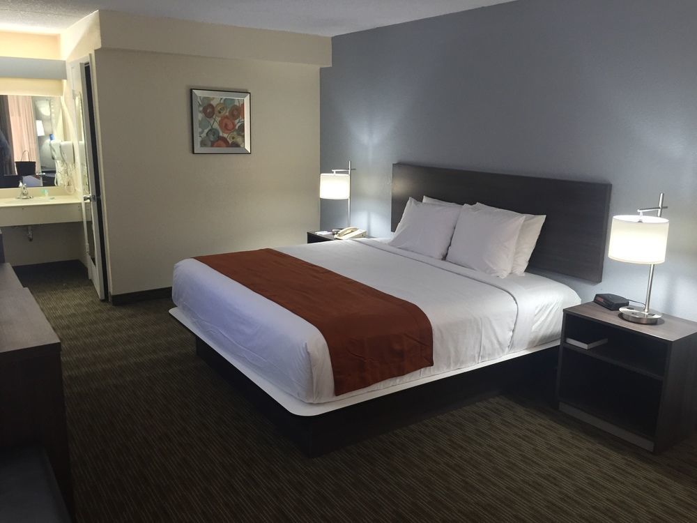 Days Inn & Suites By Wyndham Orlando Airport Εξωτερικό φωτογραφία