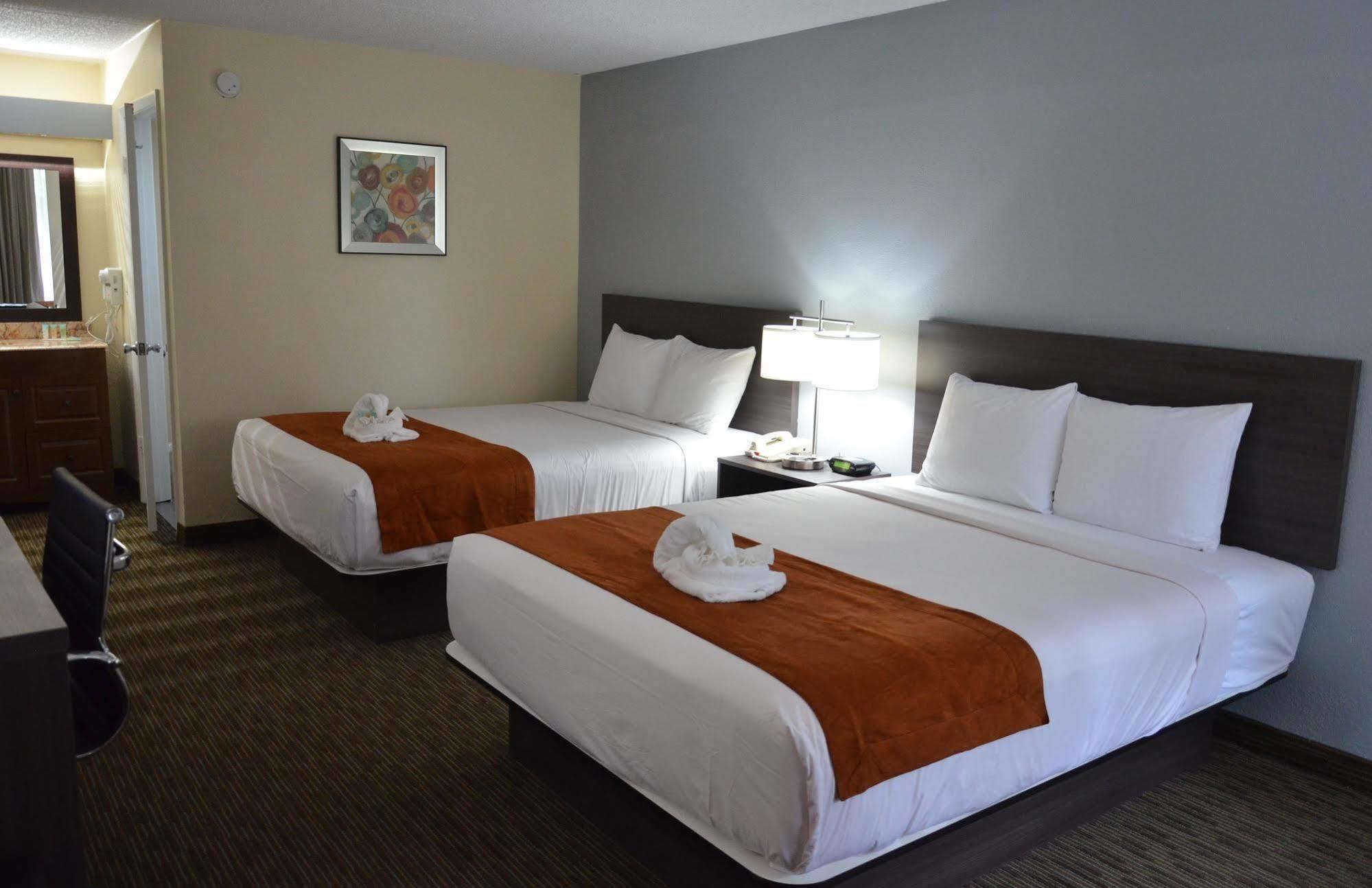 Days Inn & Suites By Wyndham Orlando Airport Εξωτερικό φωτογραφία